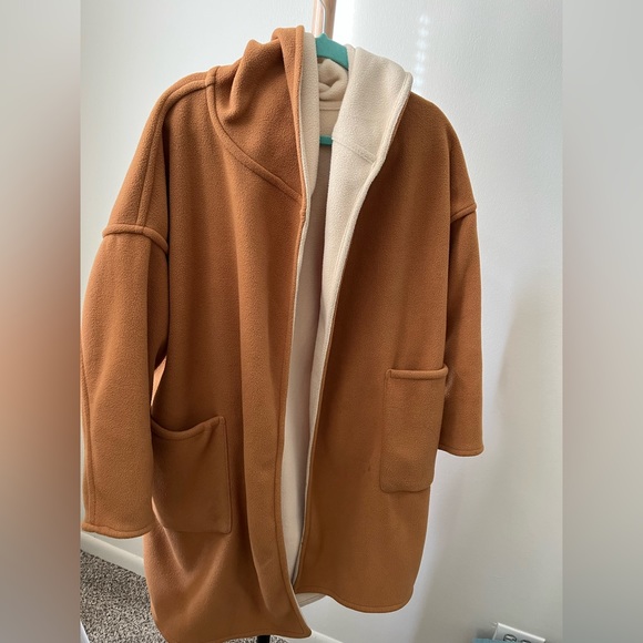 COPY - Sherpa jacket 🧥 Woman’s Coat Camel Color Size M/6 - Picture 4 of 9
